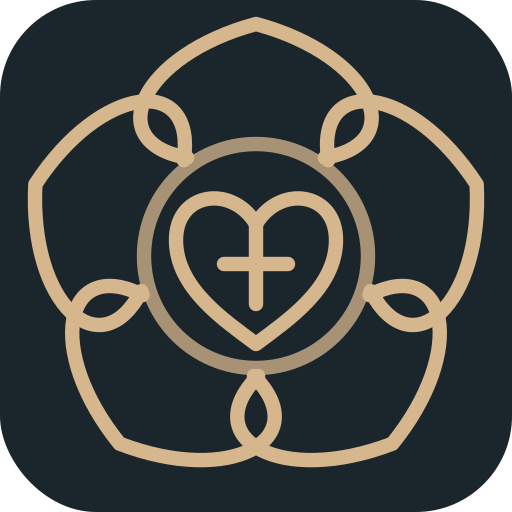 Manos en oración ante la Rosa de Lutero